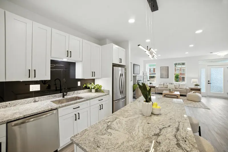 Renovated rowhome in Baltimore, MD: real estate photo 7 of 14