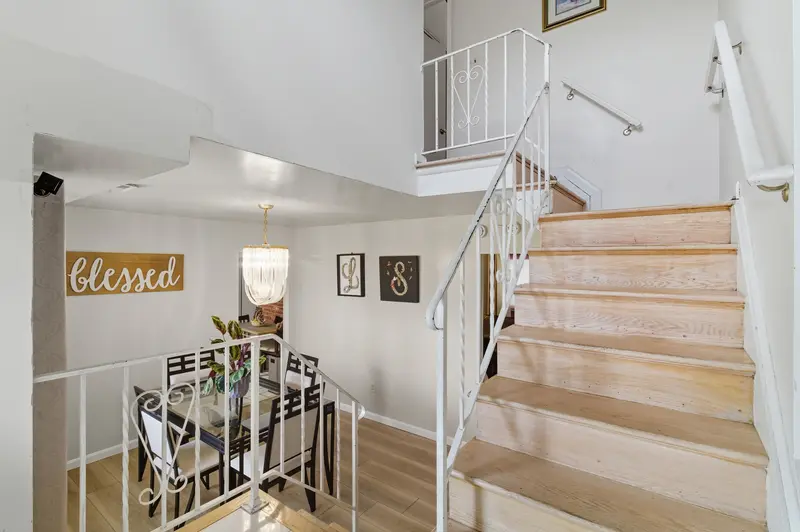 Split-level in Baltimore, MD: real estate photo 11 of 14