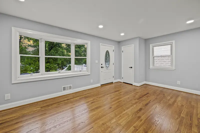 Renovated home in Berwyn Heights, MD: real estate photo 7 of 14