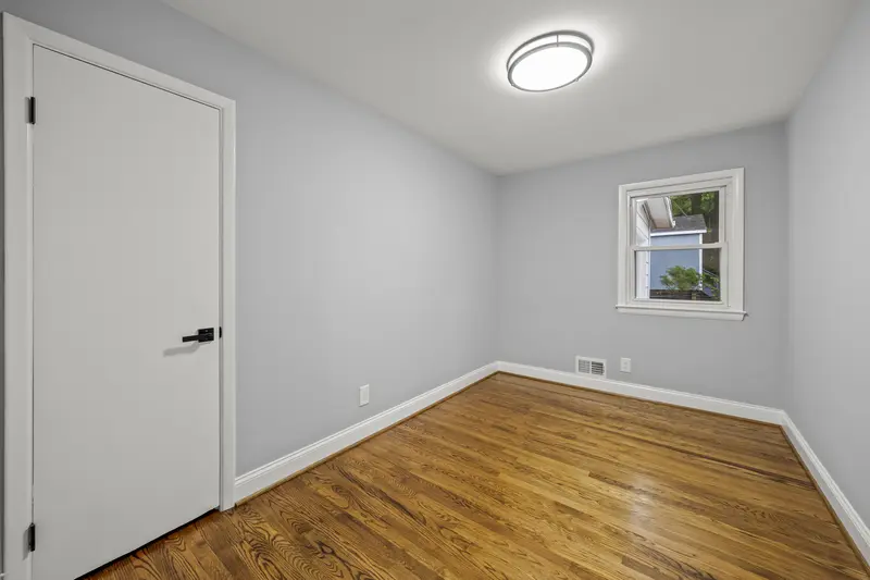 Renovated home in Berwyn Heights, MD: real estate photo 8 of 14