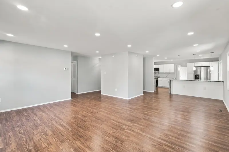 Renovated rambler in Bowie, MD: real estate photo 9 of 14