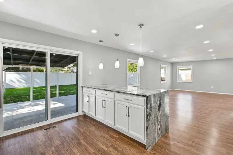 Renovated rambler in Bowie, MD: real estate photo 12 of 14