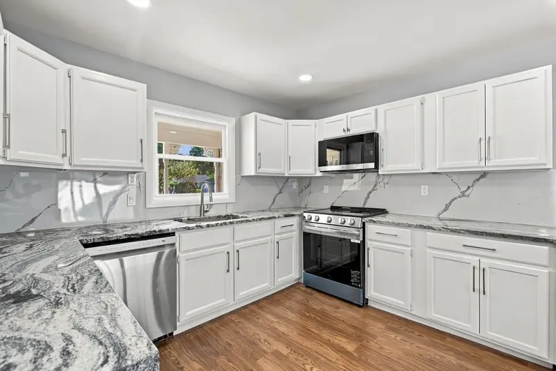 Renovated rambler in Bowie, MD: real estate photo 13 of 14