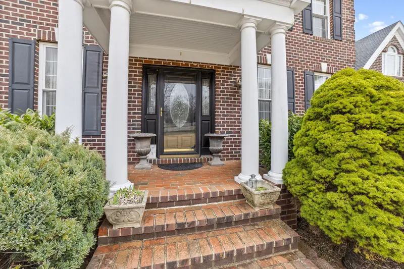 Brick colonial on acreage in Catonsville, MD: real estate photo 3 of 14