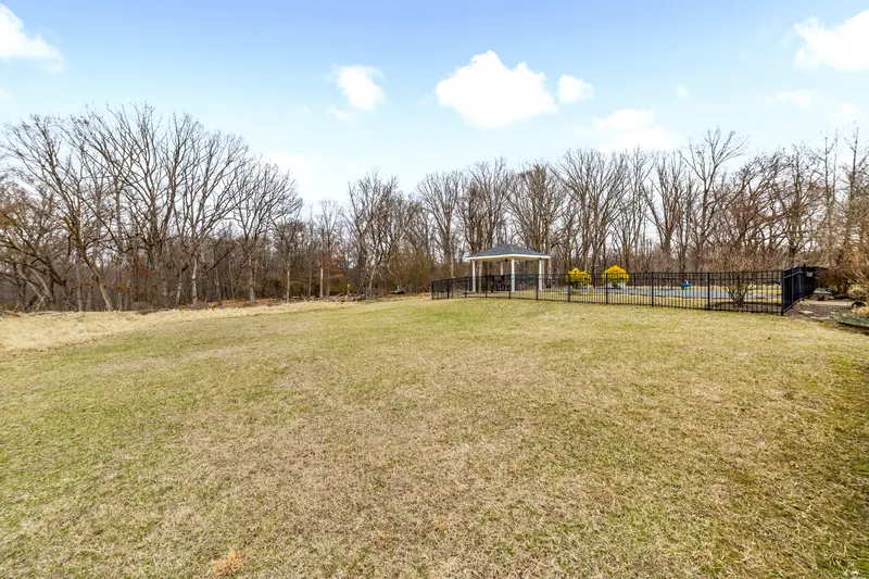 Brick colonial on acreage in Catonsville, MD: real estate photo 7 of 14