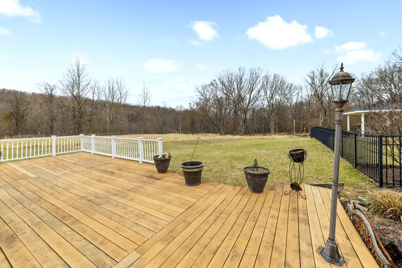 Brick colonial on acreage in Catonsville, MD: real estate photo 10 of 14