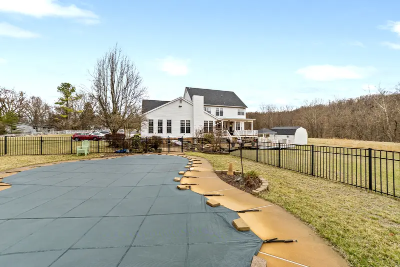 Brick colonial on acreage in Catonsville, MD: real estate photo 14 of 14