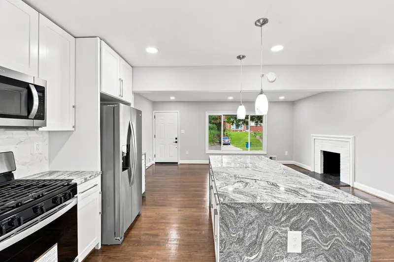 Renovated rambler in District Heights, MD: real estate photo 4 of 14