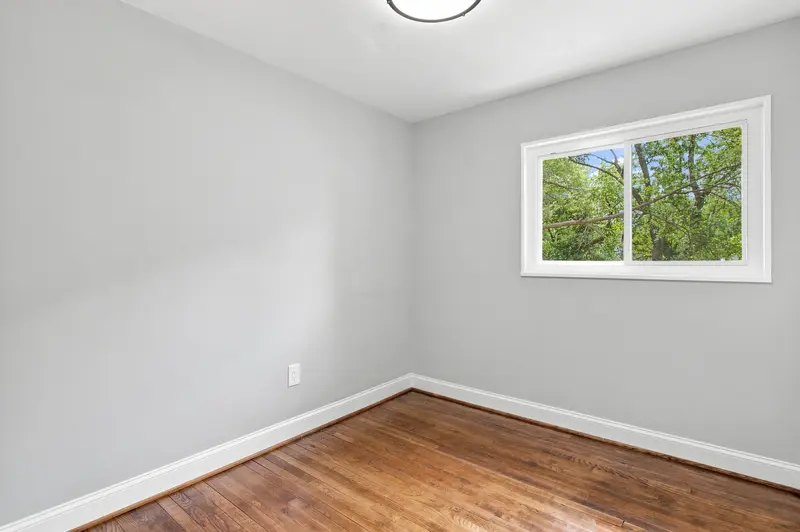 Renovated rambler in District Heights, MD: real estate photo 12 of 14