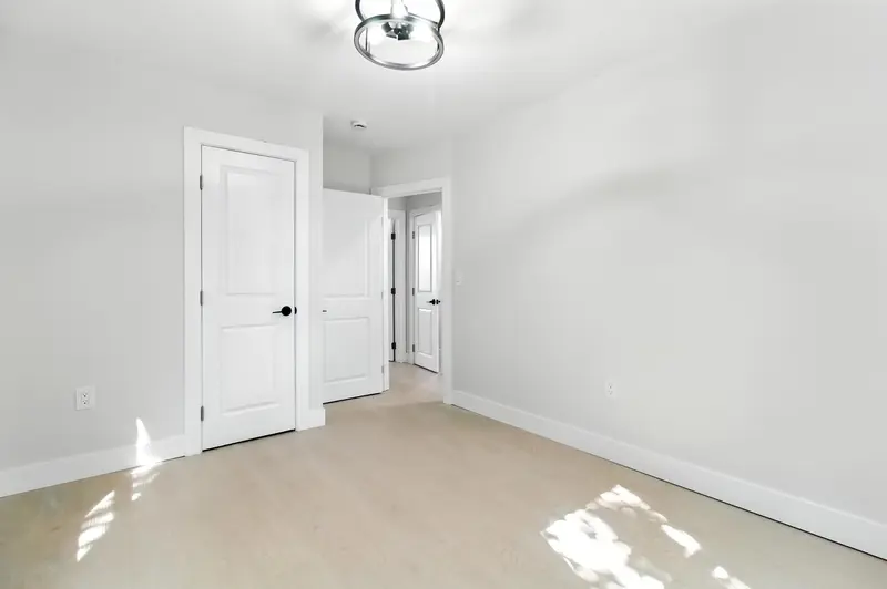 Renovated cottage in Essex, MD: real estate photo 14 of 14