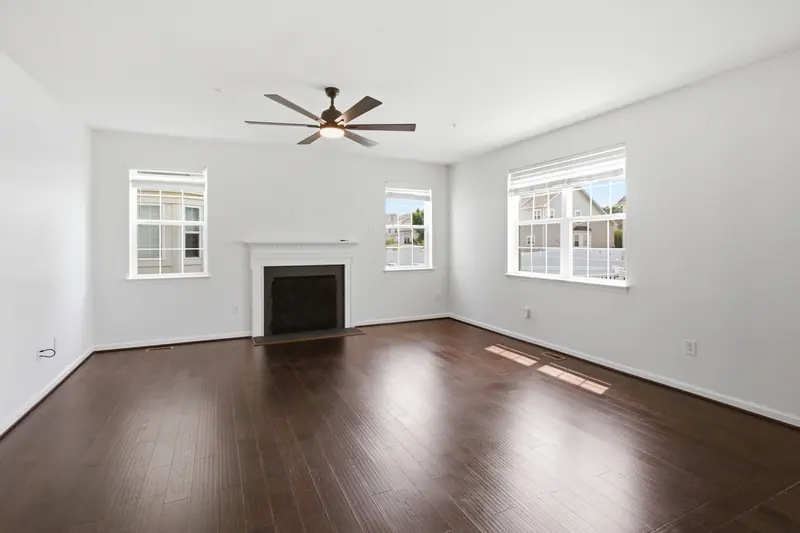 Empty family room before virtual staging, Waldorf, MD