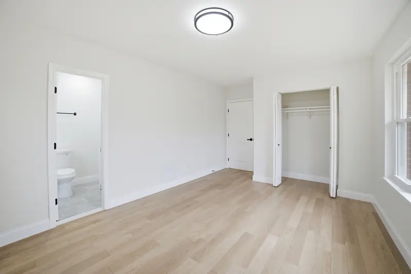 Renovated rambler in Fort Washington, MD: real estate photo 7 of 14