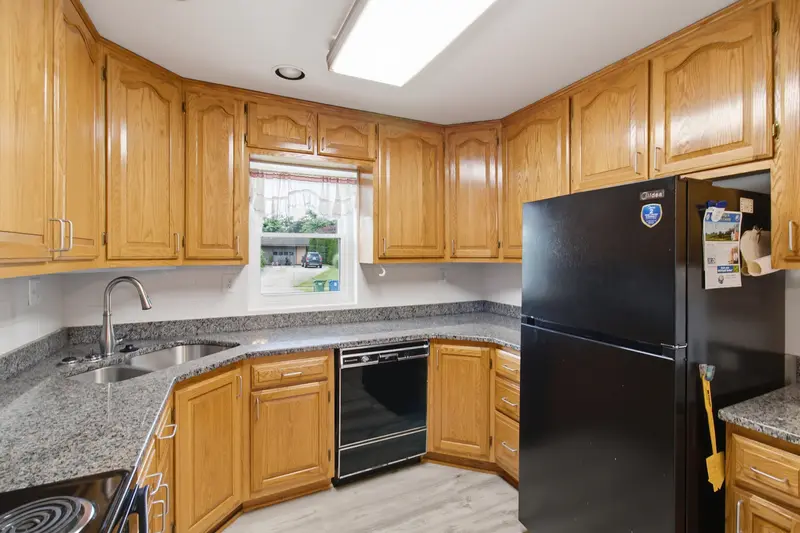 Colonial in Joppatowne, MD: real estate photo 5 of 14