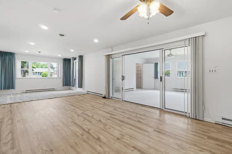 Colonial in Joppatowne, MD: real estate photo 10 of 14