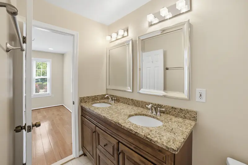 Farmhouse-style home in Montclair, VA: real estate photo 14 of 14