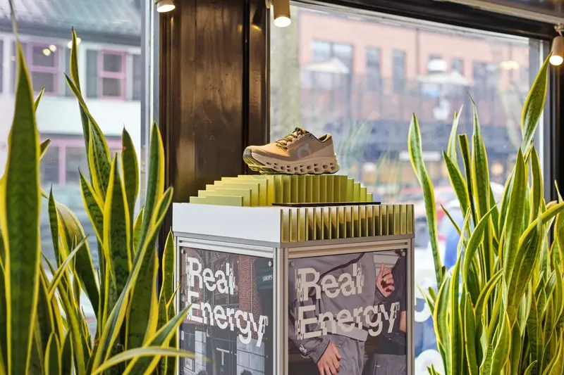 Retail store (commercial) in Old Town Alexandria, VA: real estate photo 13 of 14