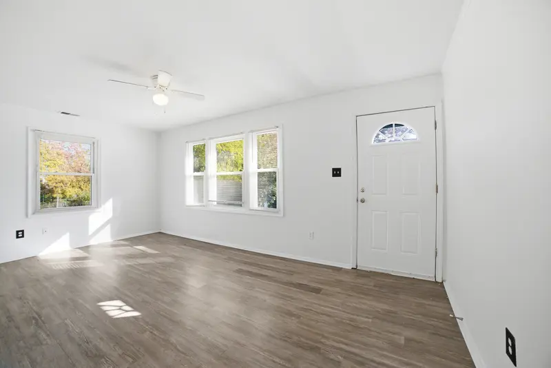 Rambler in Rockville, MD: real estate photo 2 of 14