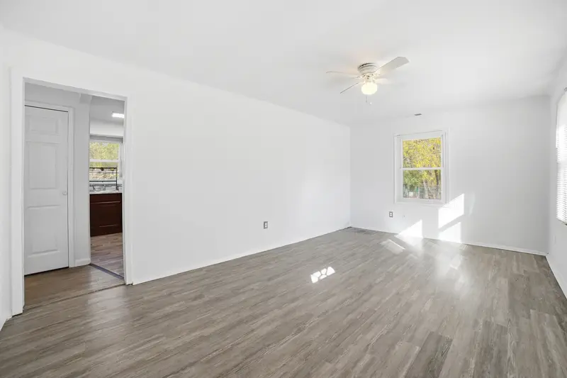 Rambler in Rockville, MD: real estate photo 3 of 14