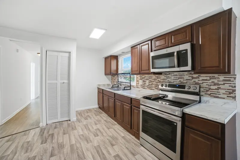 Rambler in Rockville, MD: real estate photo 5 of 14