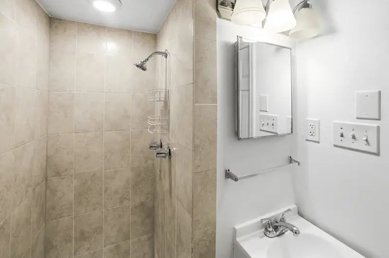 Rambler in Rockville, MD: real estate photo 13 of 14