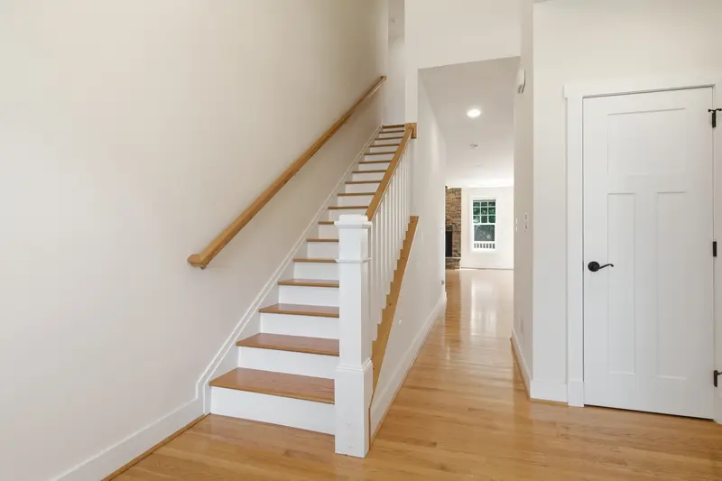 Craftsman in Severn, MD: real estate photo 5 of 14