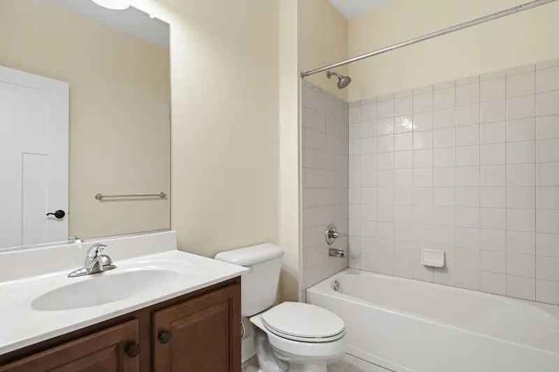 Craftsman in Severn, MD: real estate photo 10 of 14