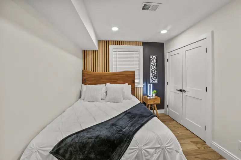 A-frame short-term rental in Stafford, VA: real estate photo 11 of 14