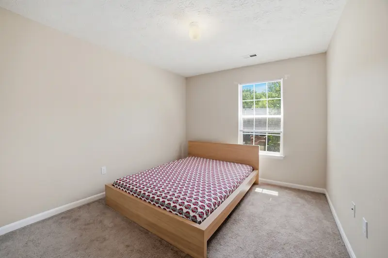 Townhome in Stafford, VA: real estate photo 13 of 14