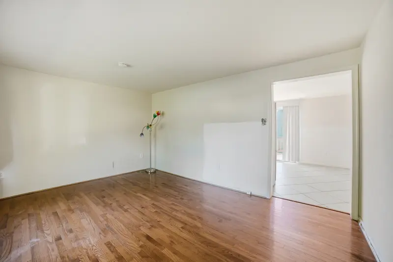 Rambler in Upper Marlboro, MD: real estate photo 4 of 14