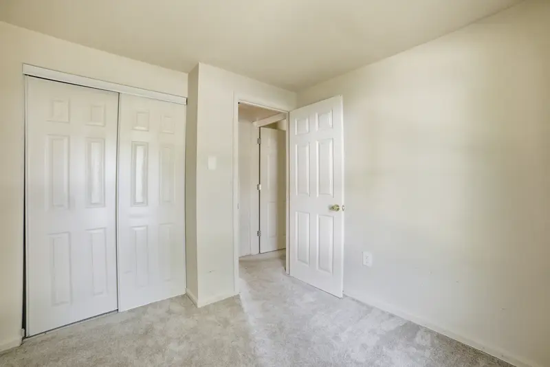 Rambler in Upper Marlboro, MD: real estate photo 12 of 14
