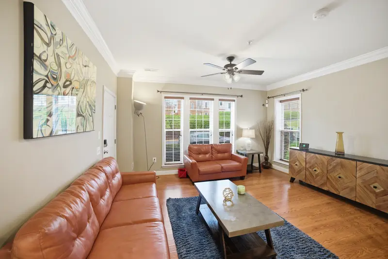 Brick townhome (Leesylvania) in Woodbridge, VA: real estate photo 7 of 14