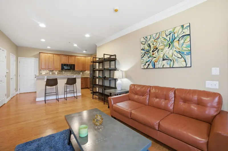 Brick townhome (Leesylvania) in Woodbridge, VA: real estate photo 8 of 14